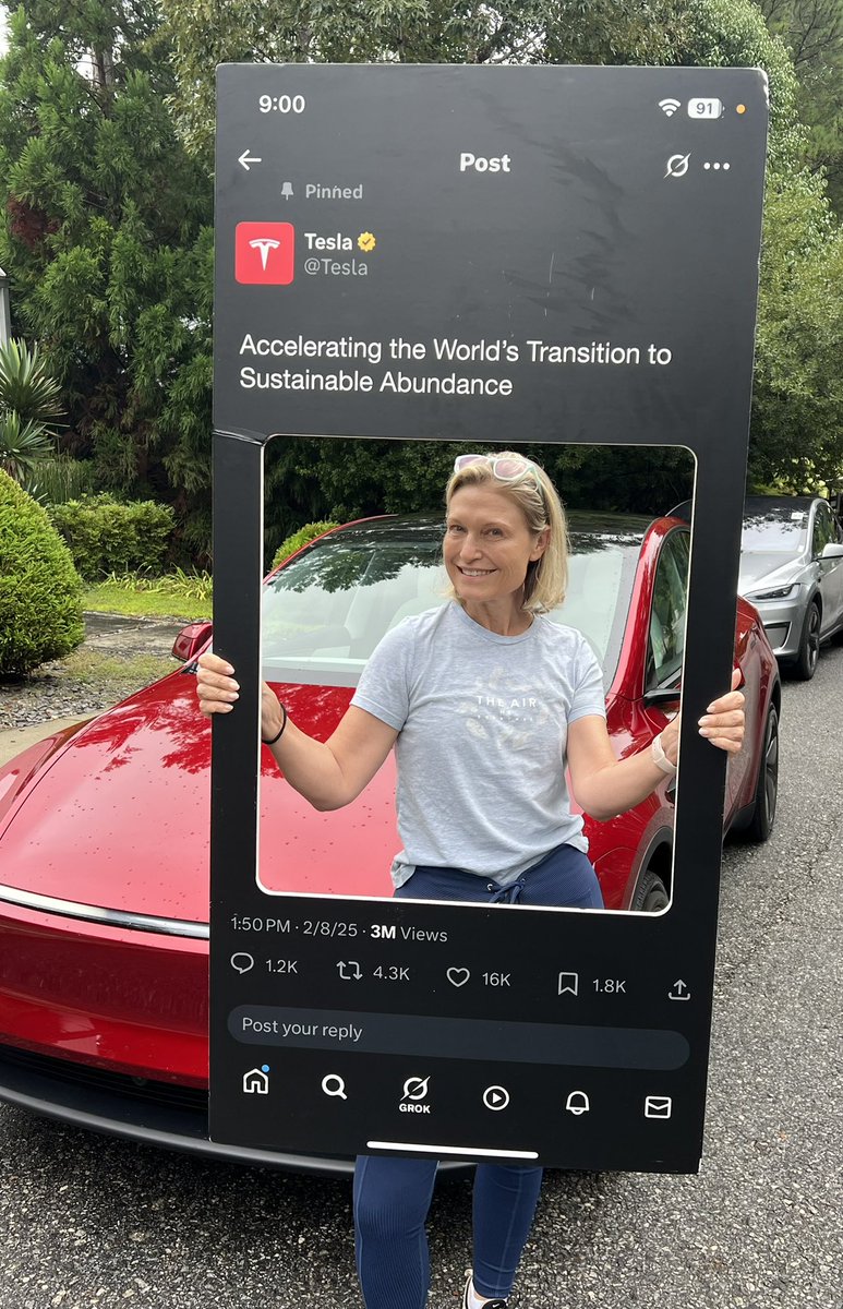 ToscaMusk's tweet image. Got my new baby today. She’s so pretty.