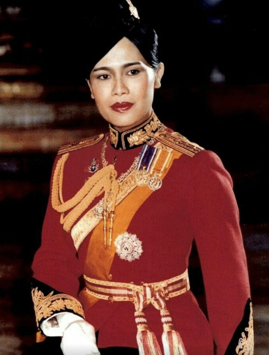 แอ คำรณ ปราโมช ณ อยุธยา tweet media