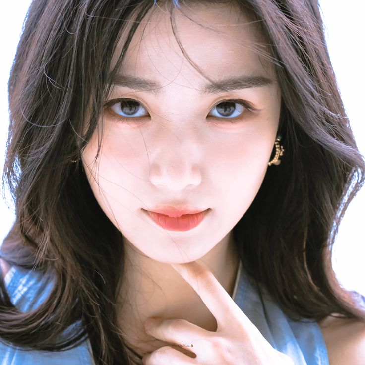 cdramasapphic's tweet photo. The most pretty face card ever https://t.co/wBJbzZCury