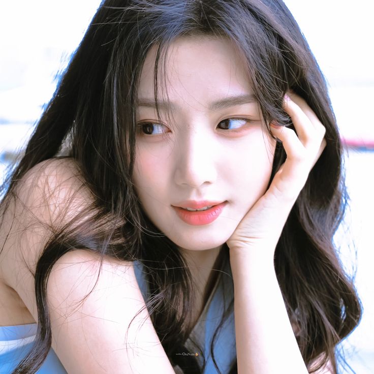 cdramasapphic's tweet photo. The most pretty face card ever https://t.co/wBJbzZCury