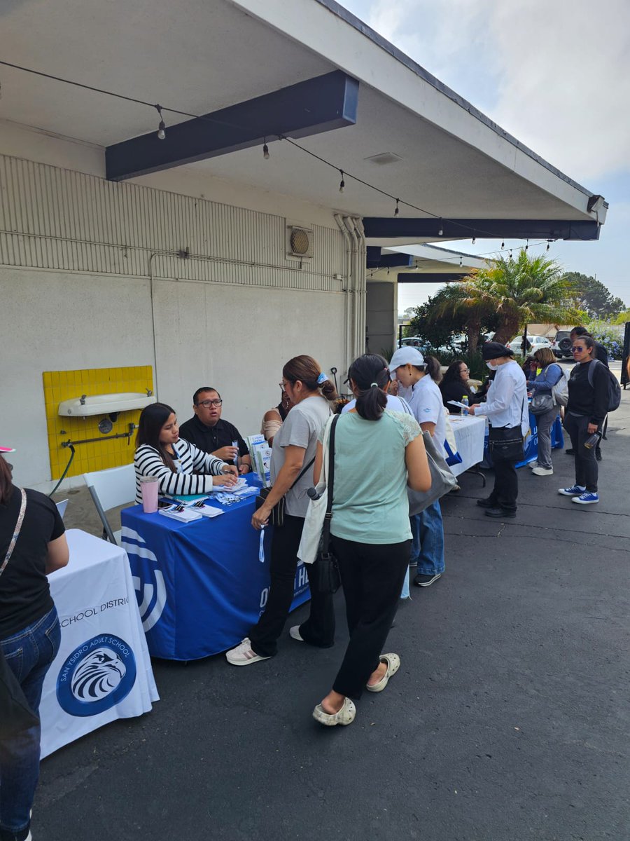 A VERY BIG THANK YOU to all of our vendors who brought needed services for adults to our Chula Vista Adult School campus on Monday. We appreciate all that you do for our community and students! And thank you, Marisol Ortega, for organizing. #SUHSDAdultEd #AdultEdu #AdultEd