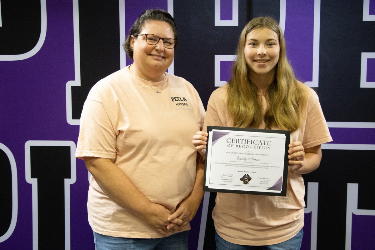 PiperUSD203's tweet photo. Congrats to our August Community Recognition honorees! 🎉 From national FCCLA champs to an Eagle Scout project & our #PurpleReign winners—thank you for making Piper proud! 💜 #PiperPride https://t.co/gplSmfx7Dc