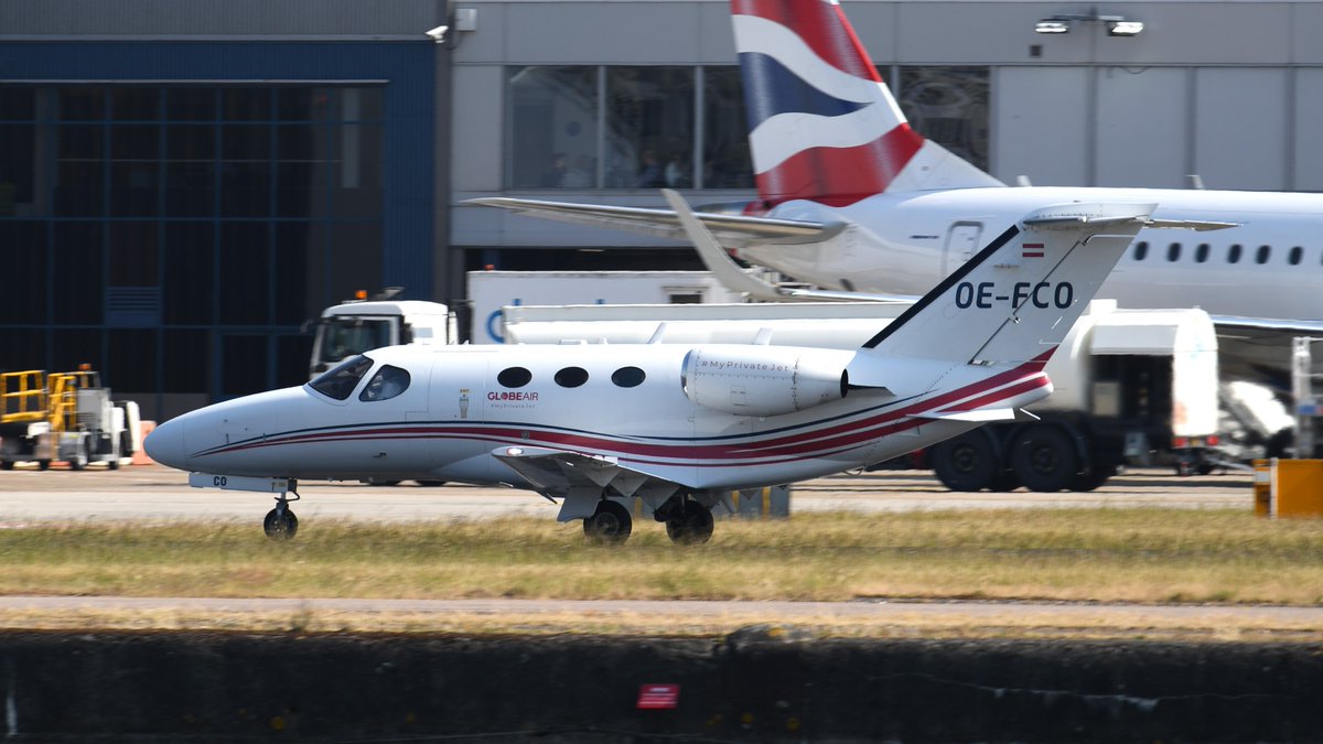 AvDelphi_images's tweet photo. Cessna C510 Mustang #AvDelphi #OEFCO #Cessna #C510 #Mustang #LondonCity #GlobeAir @LondonCityAir https://t.co/vv1RPIR0HR