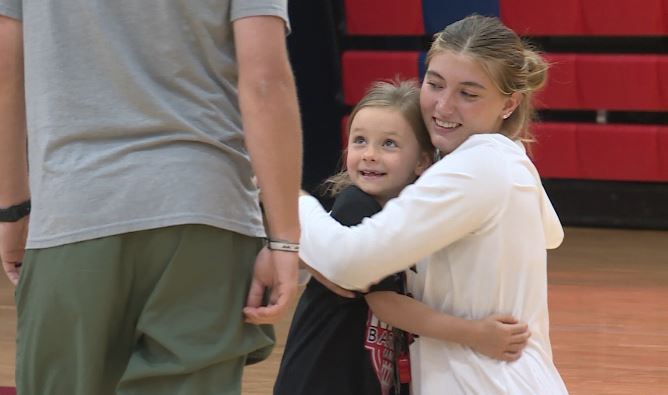 Former Century and current Nebraska guard Logan Nissley came home to Bismarck to pass on what she knows. kfyrtv.com/2025/08/11/nis…