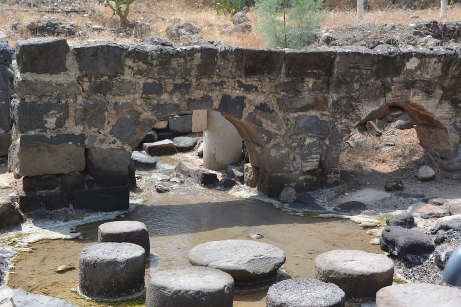 all_israel_news's tweet photo. Ancient Roman hot spring near Sea of Galilee almost dry due to drought https://t.co/AMa2eHaUiR
#Israel #HamatTiberias #RomanSpring #SeaOfGalilee #AncientHistory #IsraelNature #TravelIsrael https://t.co/ZwJikDAyDJ