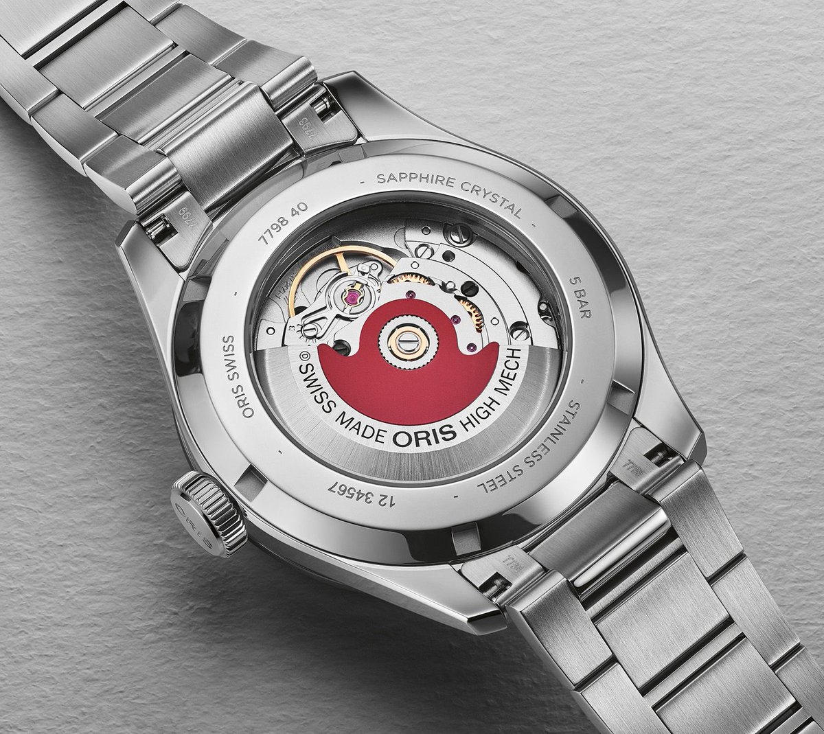 “Make Summer Colorful !!” 🌈☀️

0ris ⌚️40mm
Big Crown 👑
Pointer Date 🗓️
with Blue, Purple, or Yellow Dial !!…🎉
elementintime.com/blogs/news/ori…