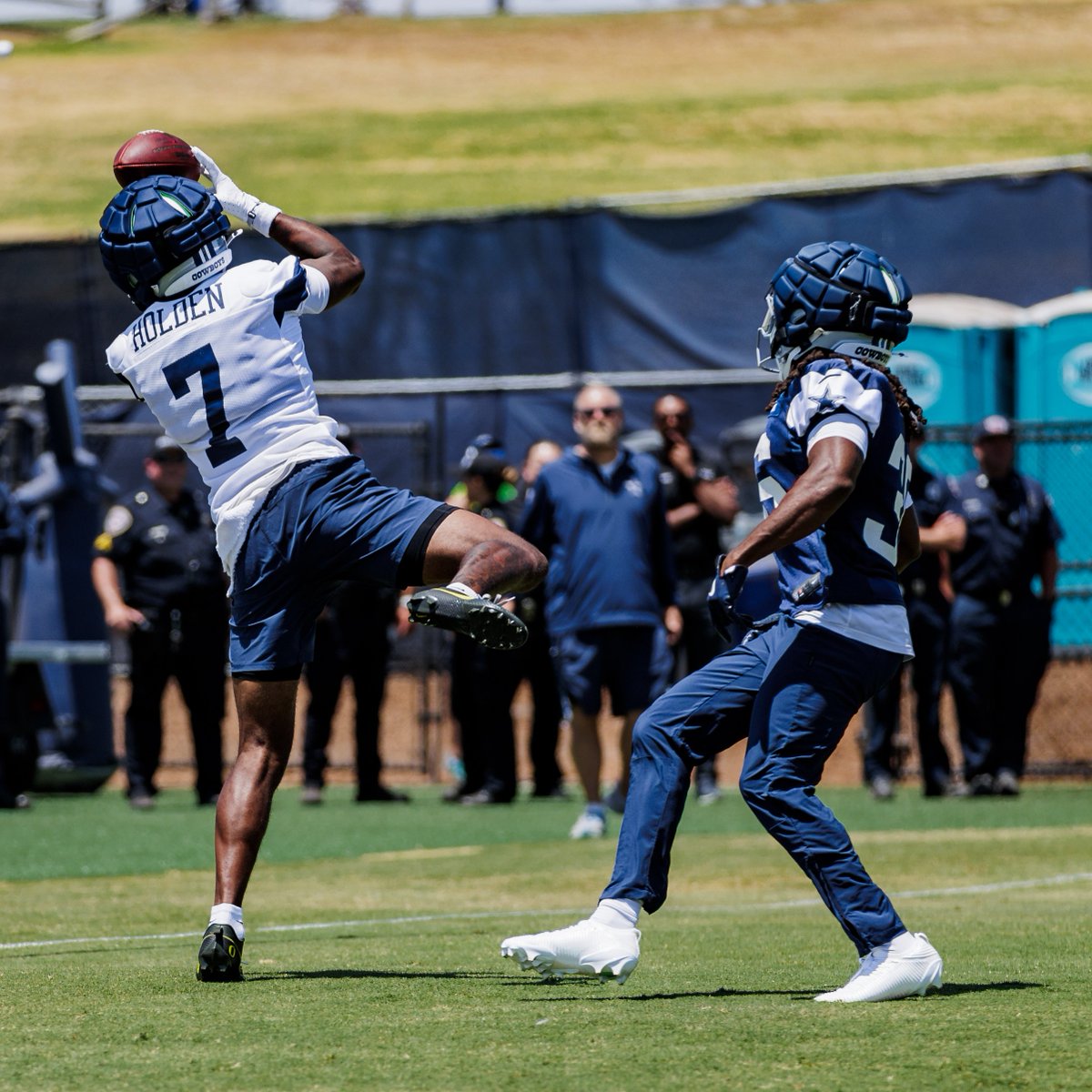dallascowboys's tweet photo. happy bday Traeshon! 🥳

@Traeski11 | @Invisalign https://t.co/wN9T4LWfKd
