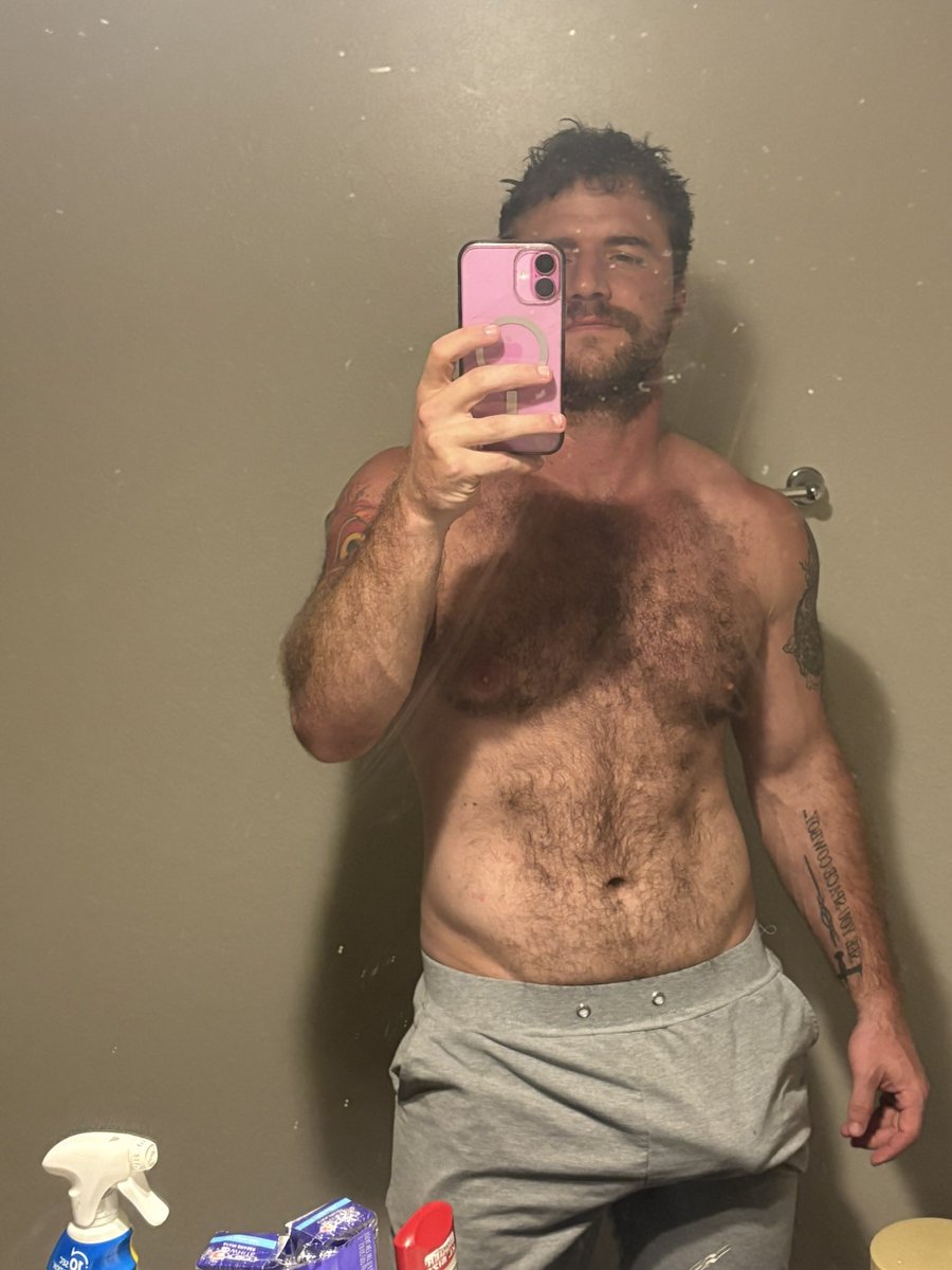 Dm me if you’re looking to build your dream physique