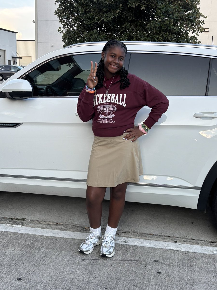 1preciouspxxx's tweet image. YWLA #firstdayof6thgrade