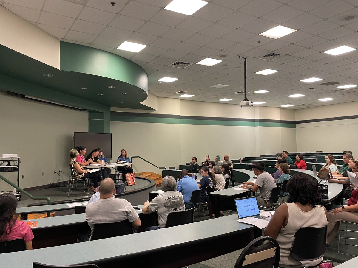 Eudora O’Brien (@eudoraobrien) on Twitter photo The 2025-2026 year is kicking off with the first Spring Livestock Show meeting of the year. We’re so excited for the coming year! <a href="/SpringISD_CTE/">SpringISD_CTE</a> <a href="/springtriclub/">Spring Tri-Club</a> The 2025-2026 year is kicking off with the first Spring Livestock Show meeting of the year. We’re so excited for the coming year! <a href="/SpringISD_CTE/">SpringISD_CTE</a> <a href="/springtriclub/">Spring Tri-Club</a>