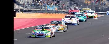 #V12
Toda la #Actualidad del #Automovilismo está acá, los domingos y lunes a las 21.
Hoy, todo lo que dejó el #TC y #TCP  
#Pilotos #Escuderías #Posiciones 
Con Fabio y <a href="/AbrilDiBlasi/">Abi</a> 

🔈 fmsos.com.ar/vivo
📻 fmsos.com.ar/app
✅ +54 9 11 2615-1051