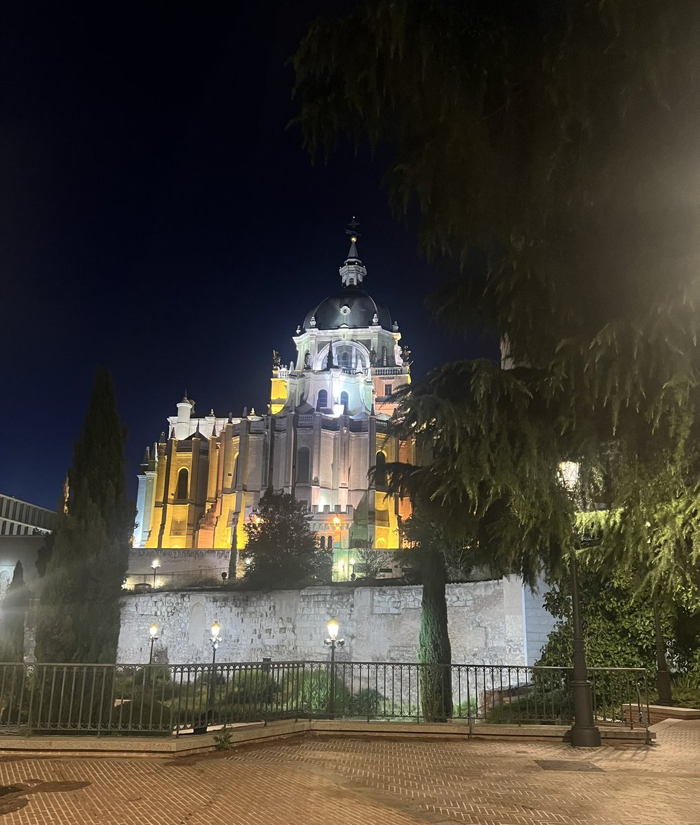 afshaanabdul's tweet photo. Madrid fue maravilloso ! 🇪🇸 https://t.co/k4kgQBe70y