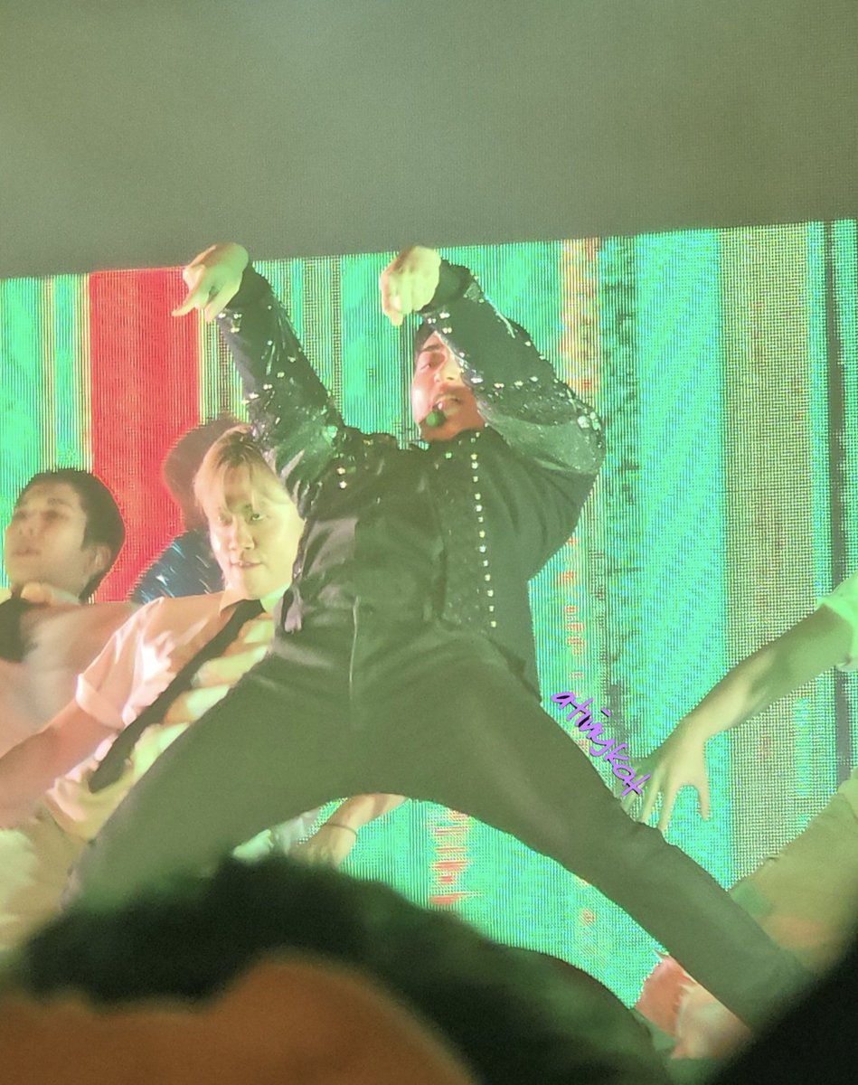 atinykat's tweet photo. 📁 Ateez in LA Day 1 
20250808

- Bouncy, Fireworks (Im the One)
Seonghwa, San, Hongjoong, Mingi

#ateez #ateezinLA #ATEEZInYourFantasy
@ATEEZofficial https://t.co/yOkn3Ypzaw