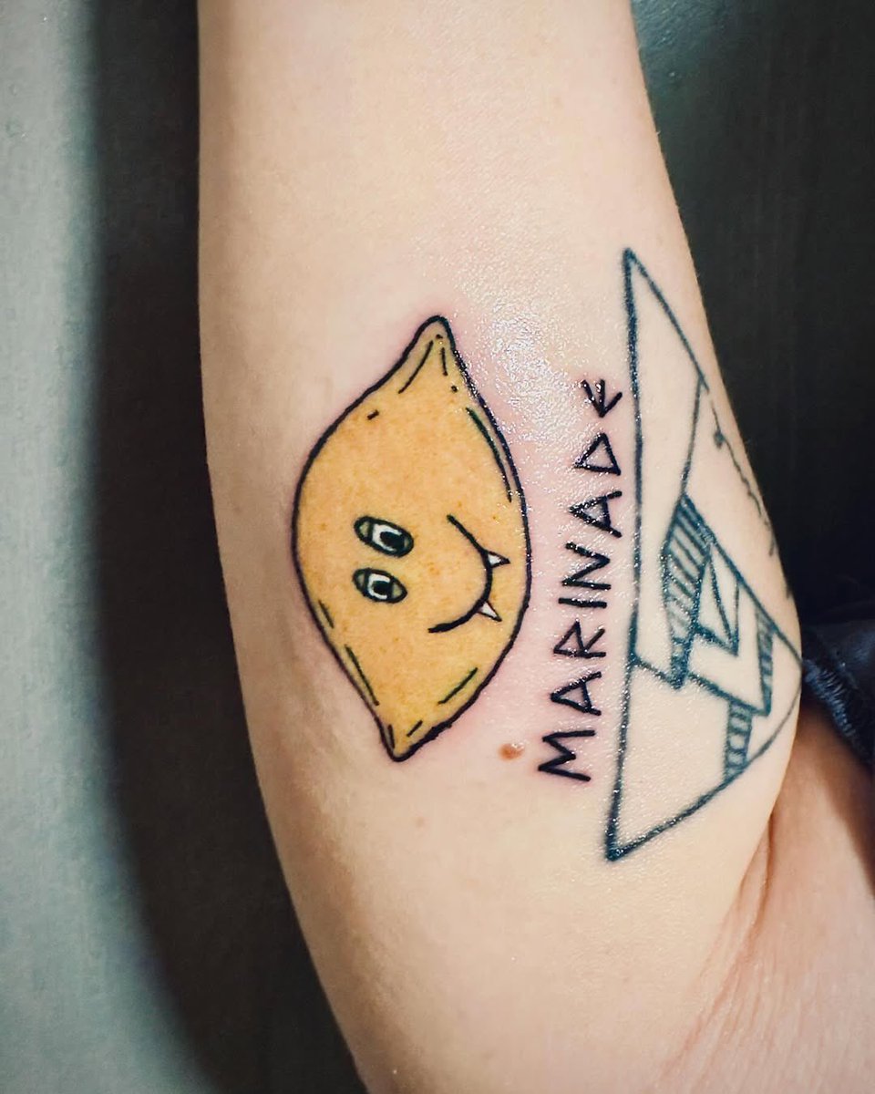 We ask and lemons deliver 🍋🍋
Appreciation Lemon Tatt-Tuesday number TWO courtesy of @efedesign11 - share yours with us 🌸