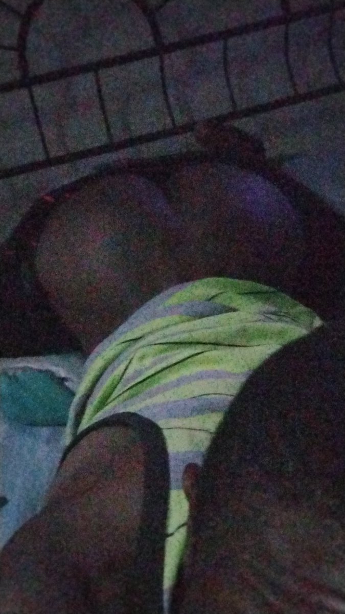 wetbottom1's tweet photo. I need some d https://t.co/jC240b0Qry