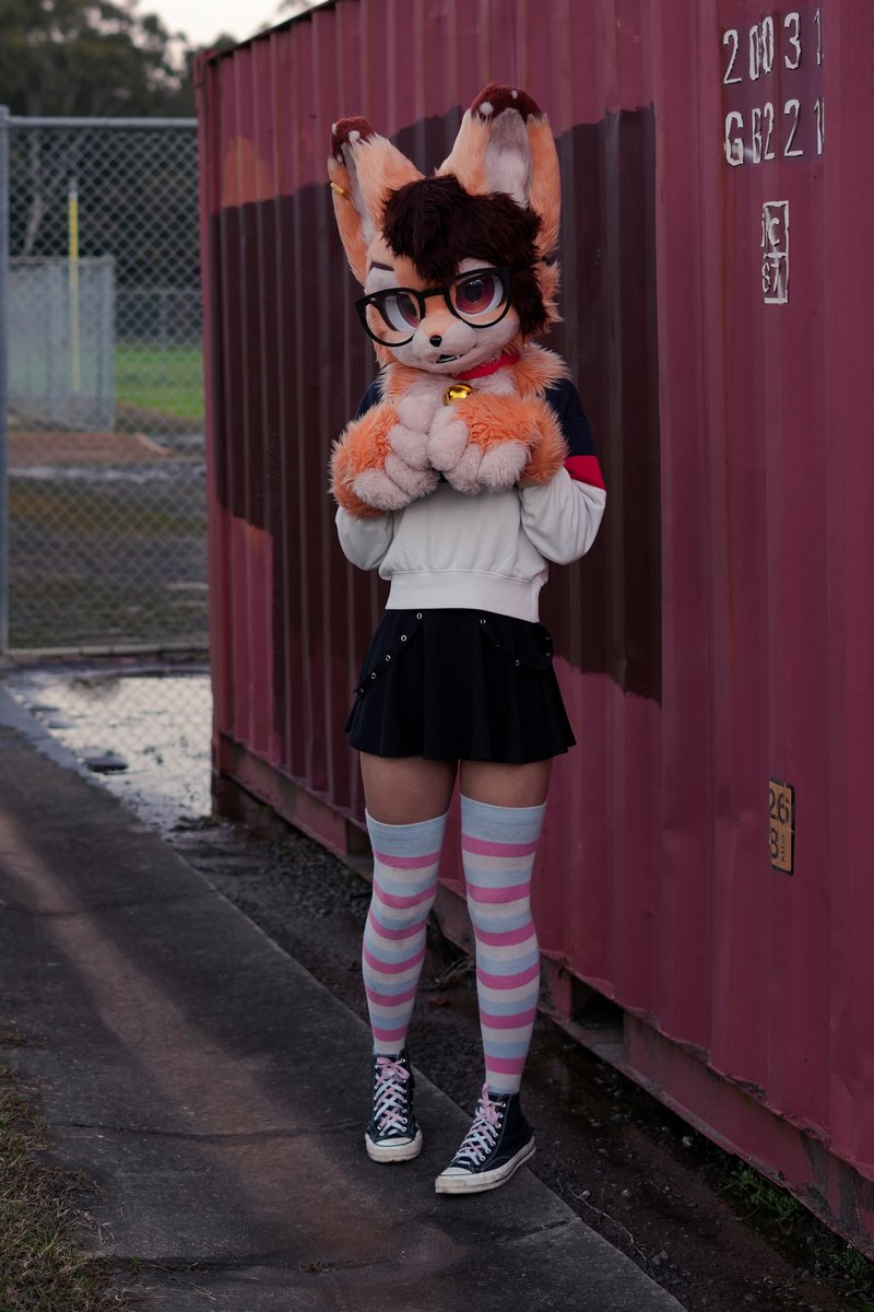 🐱🟥
#furry #fursuit #fursuiter #Femboy