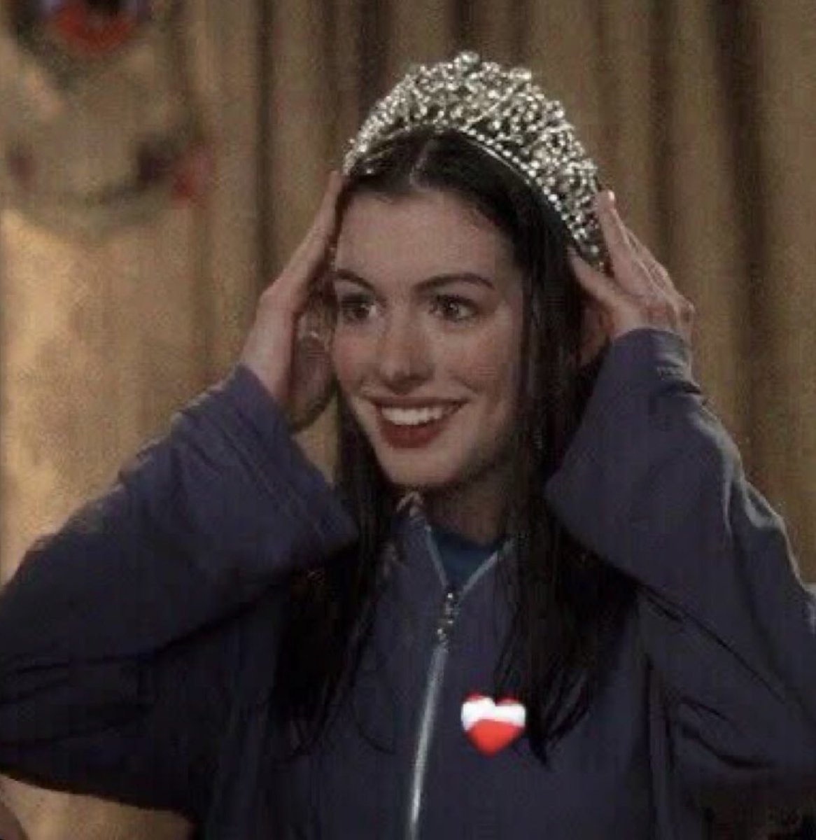 Que privilegio que mi única preocupación en este momento sea crecer y construir la vida de mis sueños al lado de las personas que amo🥹💘
