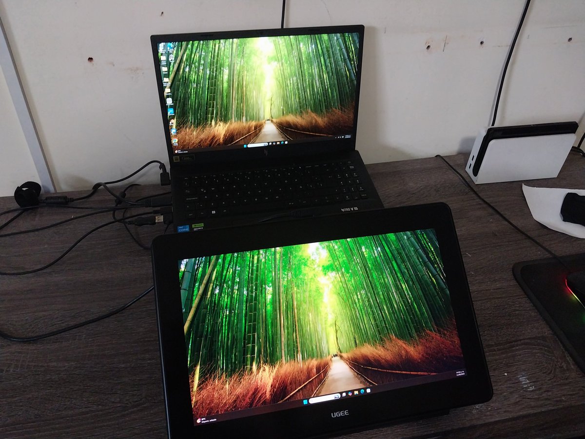 I got myself a new laptop. I already tested it and goes well. But the works will remain stopped because this laptop only had slots for ssd so I had to order a case for the hdd where I have all my works.