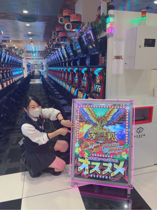 zeal_touti's tweet image. こんばんは!!(&apos;ω&apos;)
＃ジール当知店 より
【明日のご案内】
8月15日(金)朝9時OPEN🎉
■■■順番入場■■■

お盆期間中いかがお過ごしでしょうか(*&apos;▽&apos;)
ジール当知店は元気に営業中だよ!!🌈🌈🌈

今週は #ハナハナ がおすすめ❣
みんな!! ＃ぱちんこ #パチスロ やるなら
ZEAL当知店へご来店ください🌺