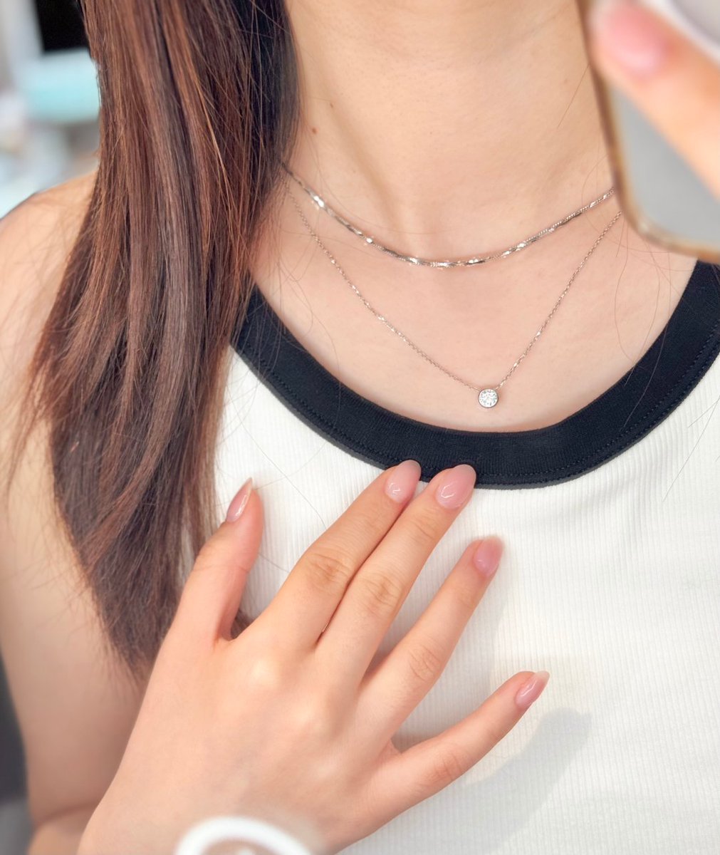 Camille562997's tweet image. Keeping it simple, but sparkling ✨💎 #EffortlessElegance #ShineBright #SubtleLuxury