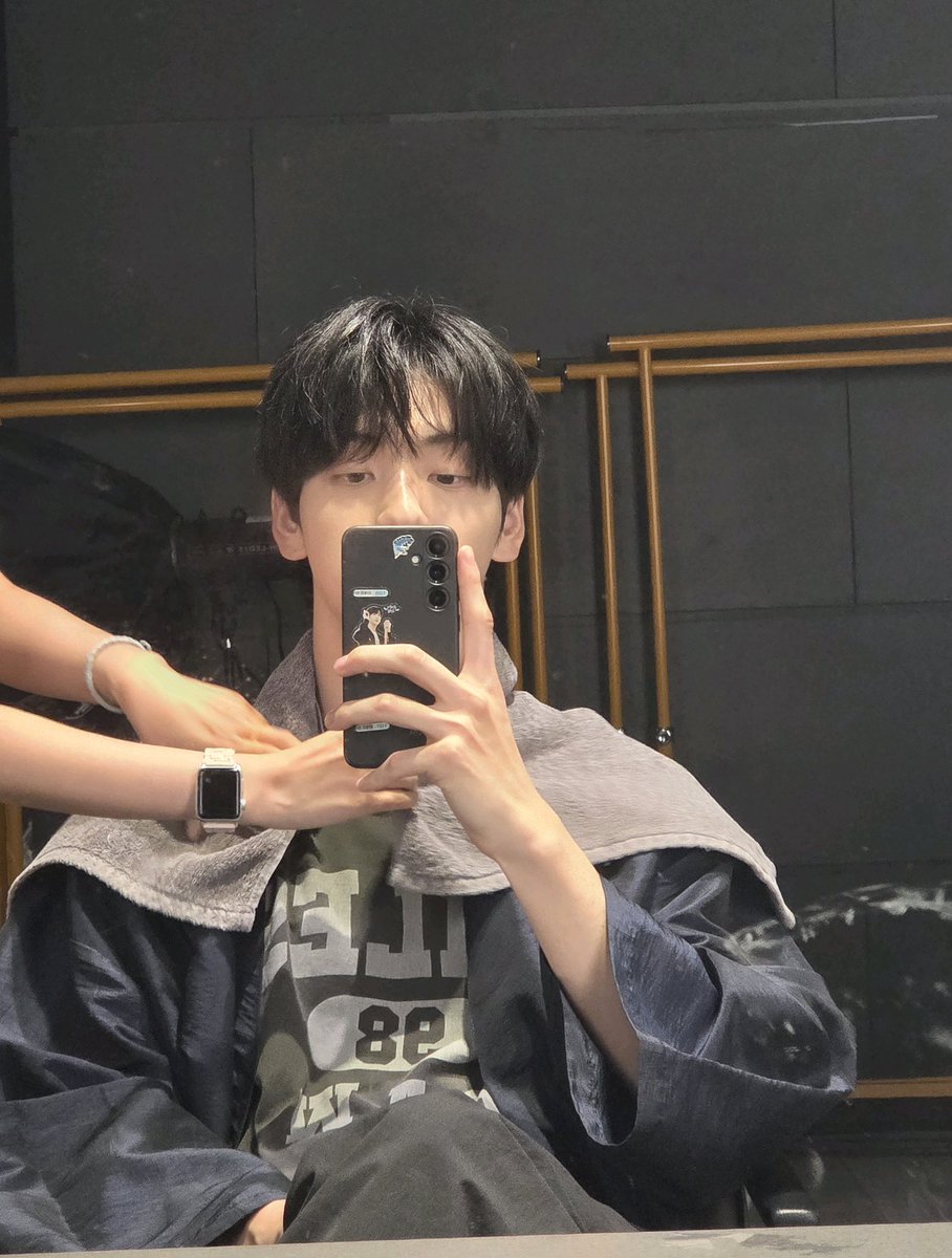 txtwvdm's tweet photo. 250811 🐰💬

#SOOBIN #수빈 https://t.co/0fuyiXfCgo