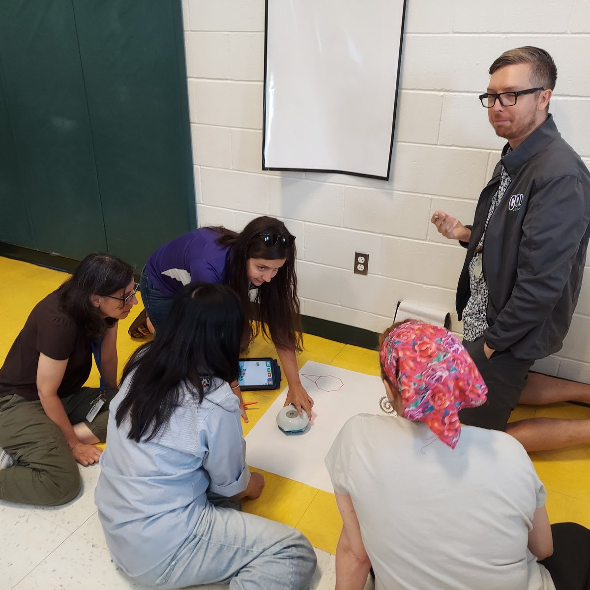 Mrs. Martin tweet media