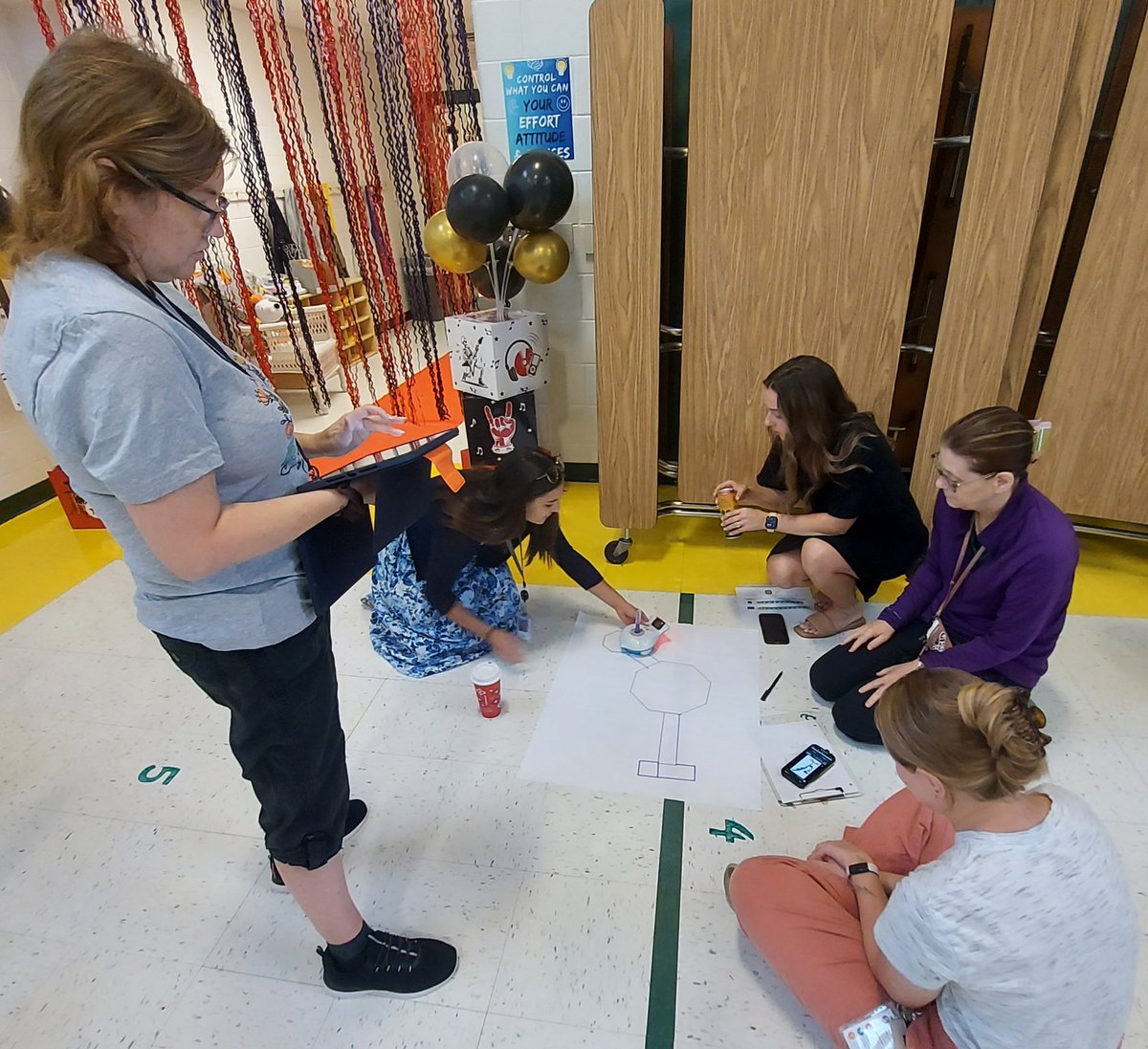 Mrs. Martin tweet media