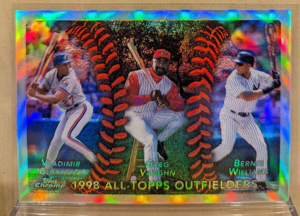 Couple sweet refractors on my watchlist.. anyone else have any cool cards they’ve got their eye on?