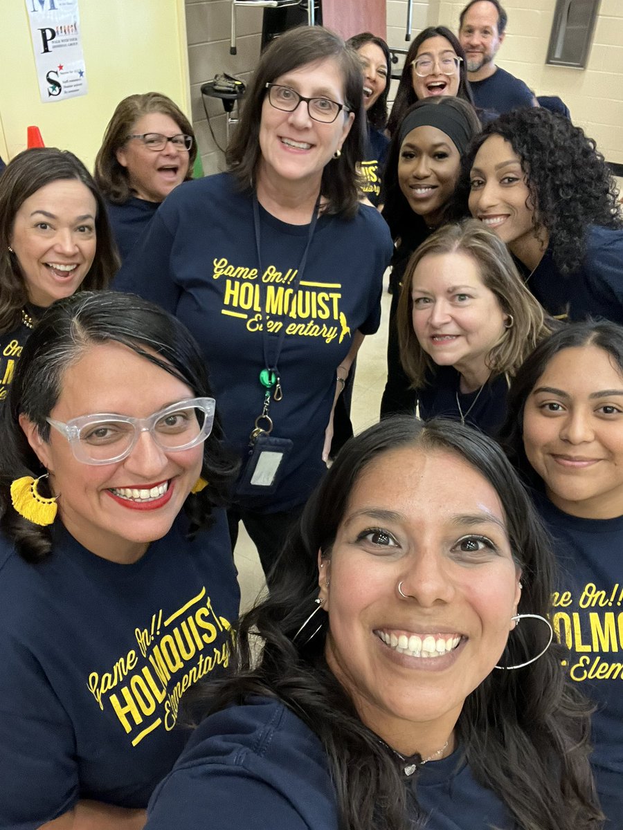 Elizabeth Muñoz tweet media