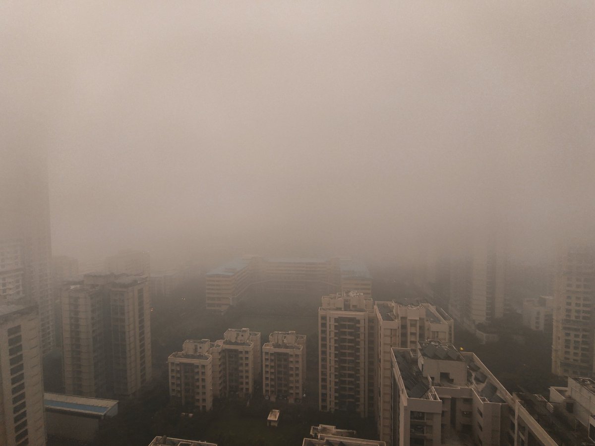 amitakjain's tweet image. Slept in the city and woke up into the clouds ☁️😍

#thane #ghodbunder #Mumbai #MumbaiRains