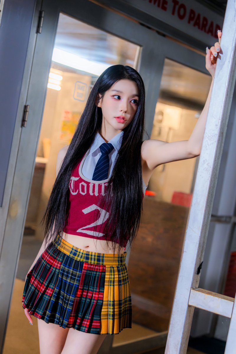 [*****]

PHOTO TEASER _ Soodam ⠀ 

SECRET NUMBER 8th Single [Don’t Touch] 
2025.08.19 PM 12 (KST) Release

#SECRET_NUMBER  #시크릿넘버
#Dont_Touch #돈터치
#Soodam #수담