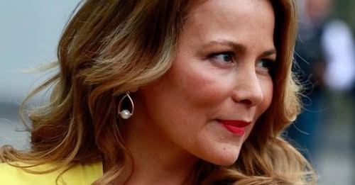 Aedd38's tweet image. La derecha acumula el 92% de los casos de corrupción en Chile.
Un reciente análisis sobre la corrupción en el país revela que el 92% de los casos involucran a políticos de derecha, lo que significa que de cada 10 políticos procesados por este tipo de delitos, 9 pertenecen a ese…