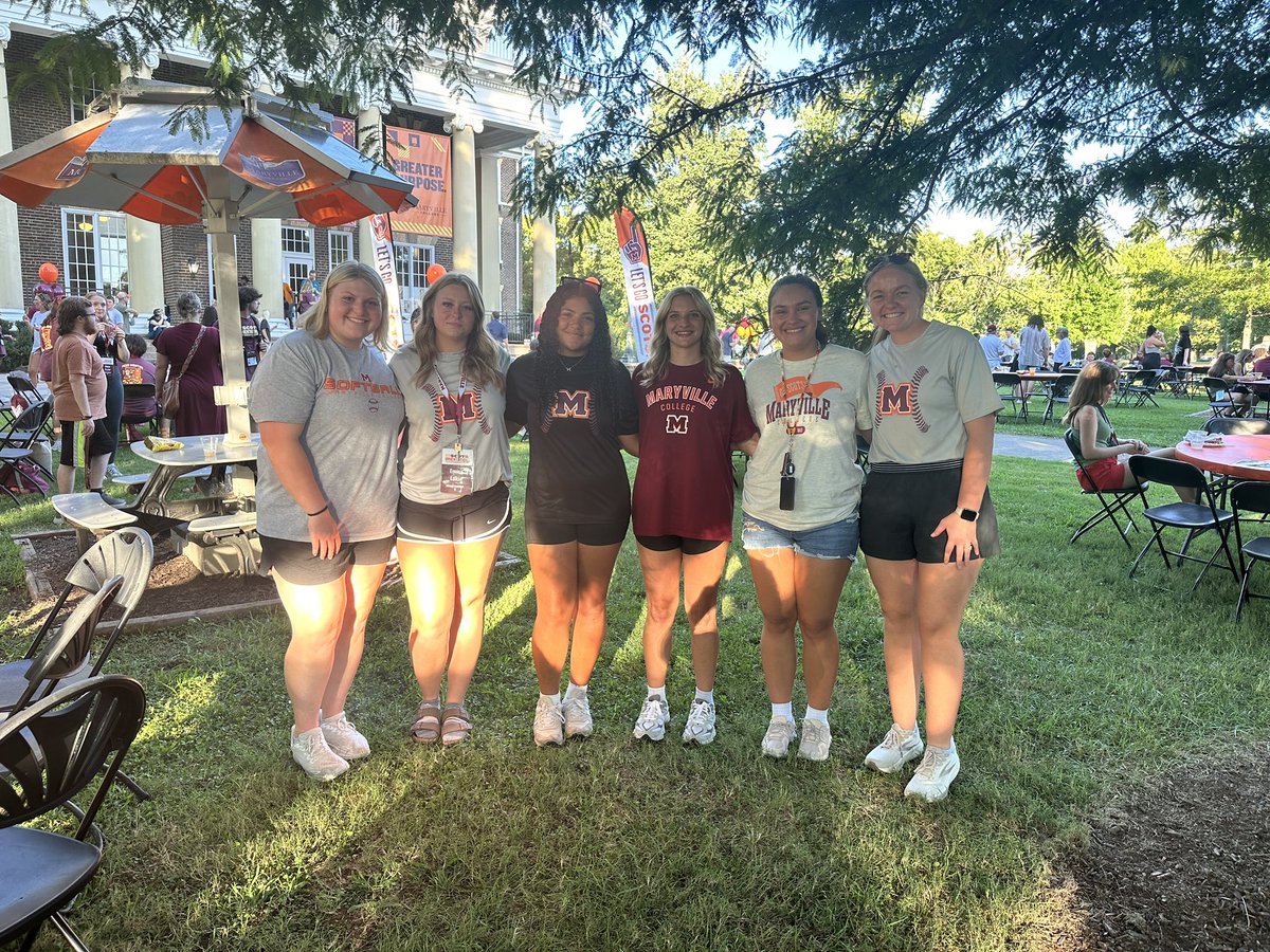 Maryville College Softball (@mcscotssb) on Twitter photo Move in day has officially come and we’re so excited to say WELCOME HOME! <a href="/MCScots/">Maryville College Athletics</a>
#GoScots Move in day has officially come and we’re so excited to say WELCOME HOME! <a href="/MCScots/">Maryville College Athletics</a>
#GoScots