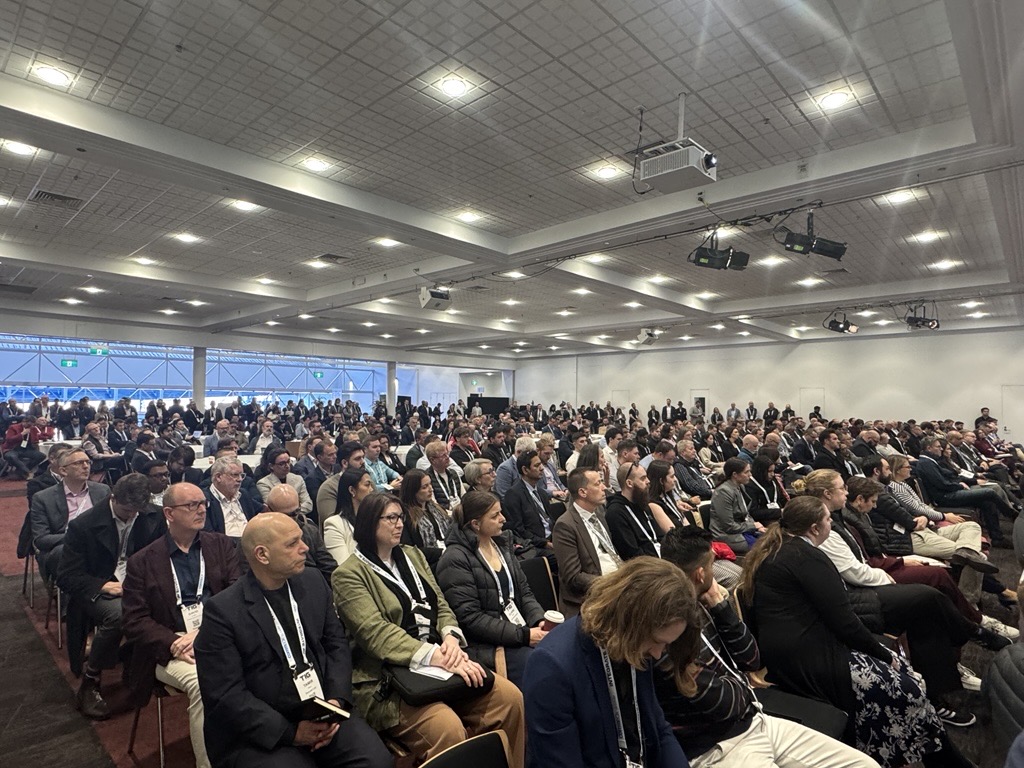 Techingov_AU's tweet image. What a start to Day 1 at #TechinGov!

The plenary set the tone with insights from ASD, Google Cloud, Workato, Home Affairs. 

Explore 120 tech suppliers and more sessions still to come.

📍Near NCC? Register FREE now: bit.ly/4lrvnRS