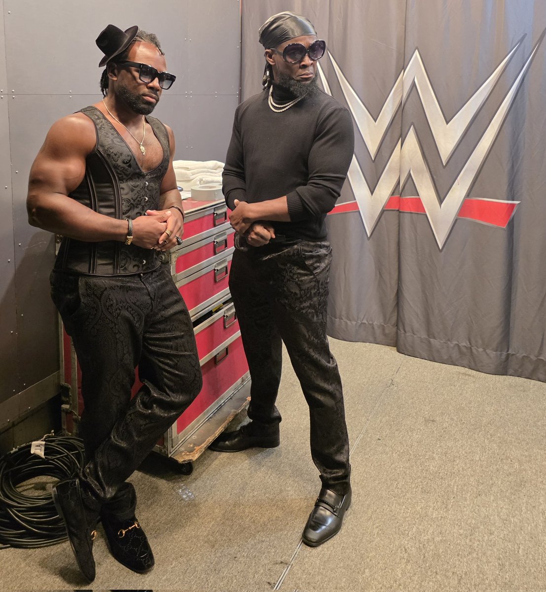 AustinCreedWins's tweet photo. We continue to mourn the @wwe tag team division

#ThankGodForTheNewDay https://t.co/bxYLXR557B