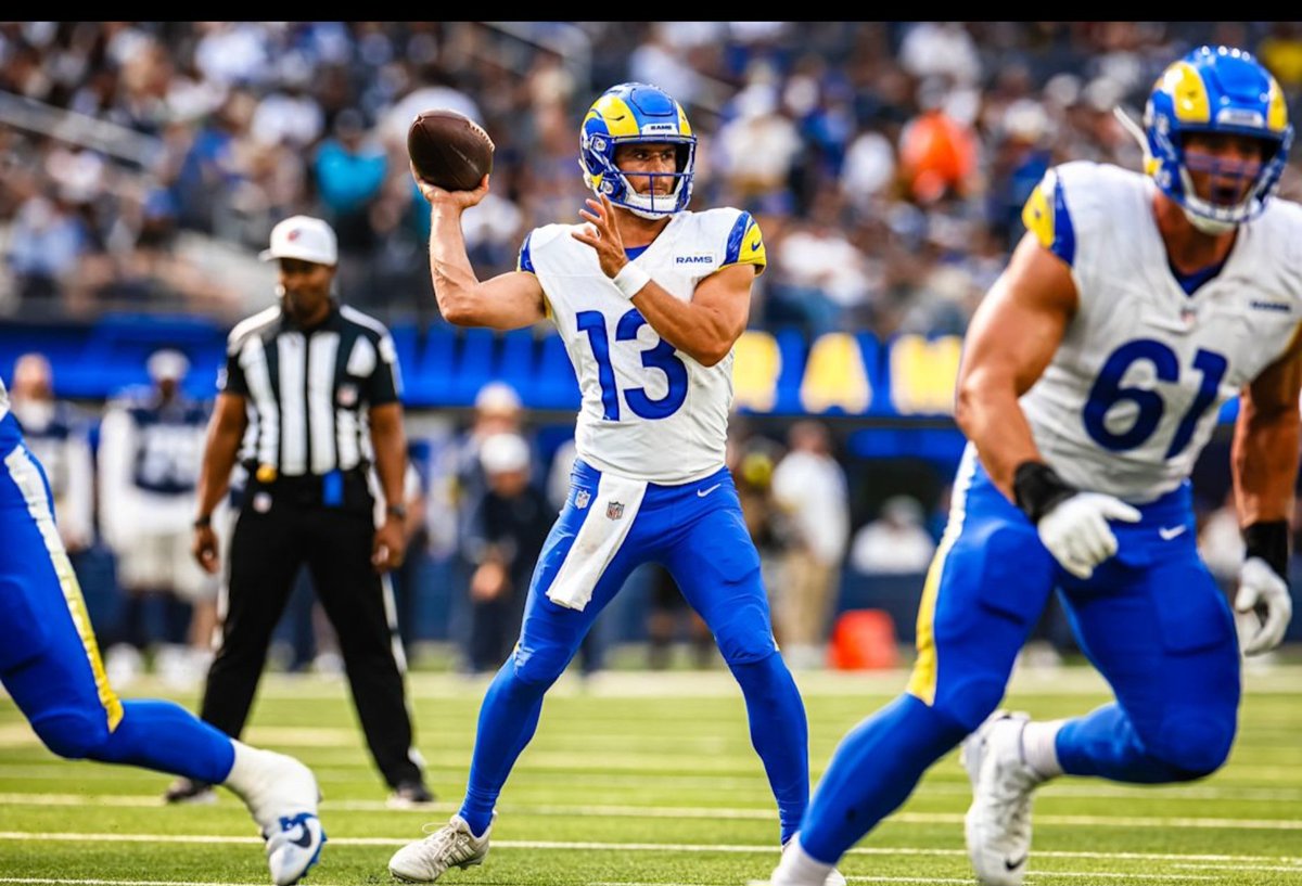 AJTHELEGEND's tweet photo. Yo @NFLLive_esp Why No Love Nor a Single Highlight of @RamsNFL Stetson Bennett and How Impressive He Looked Against The @dallascowboys ? I Am Sure Somewhere In The Hour a Discussion On His Performance Could Have Come Up. @danorlovsky7 @ https://t.co/1Ndm12Tr2I