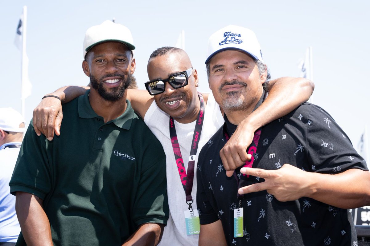 livgolf_league's tweet photo. The stars pulled up to the Windy City! 💨 

#LIVGolfChicago https://t.co/BK0Pc91FOV