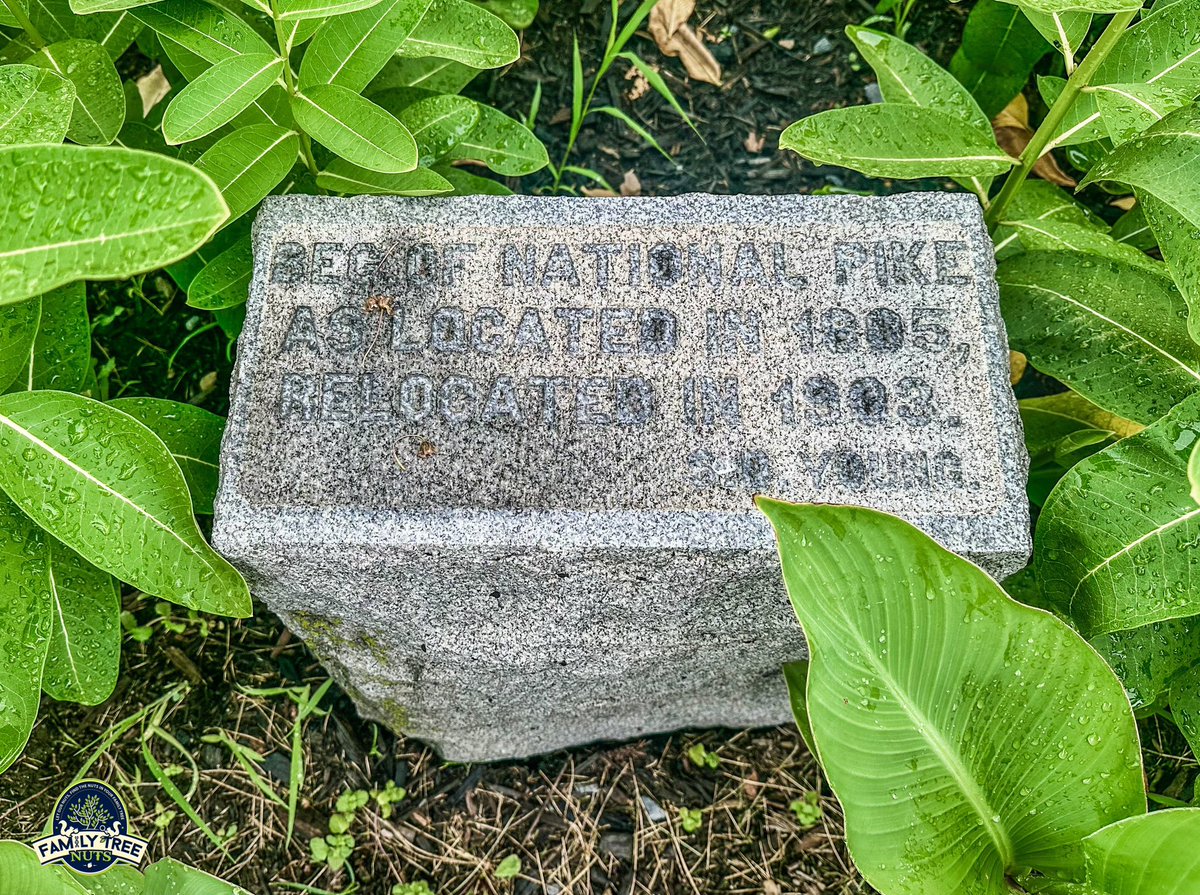FamilyTreeNuts1's tweet photo. 🇺🇸 🛣️ Beginning of the National Road, Cumberland, Maryland 

#nationalroad #history #Ancestry #genealogy #AmericanHistory #ushistory #FamilyTreeNuts https://t.co/pnLdzclMr2
