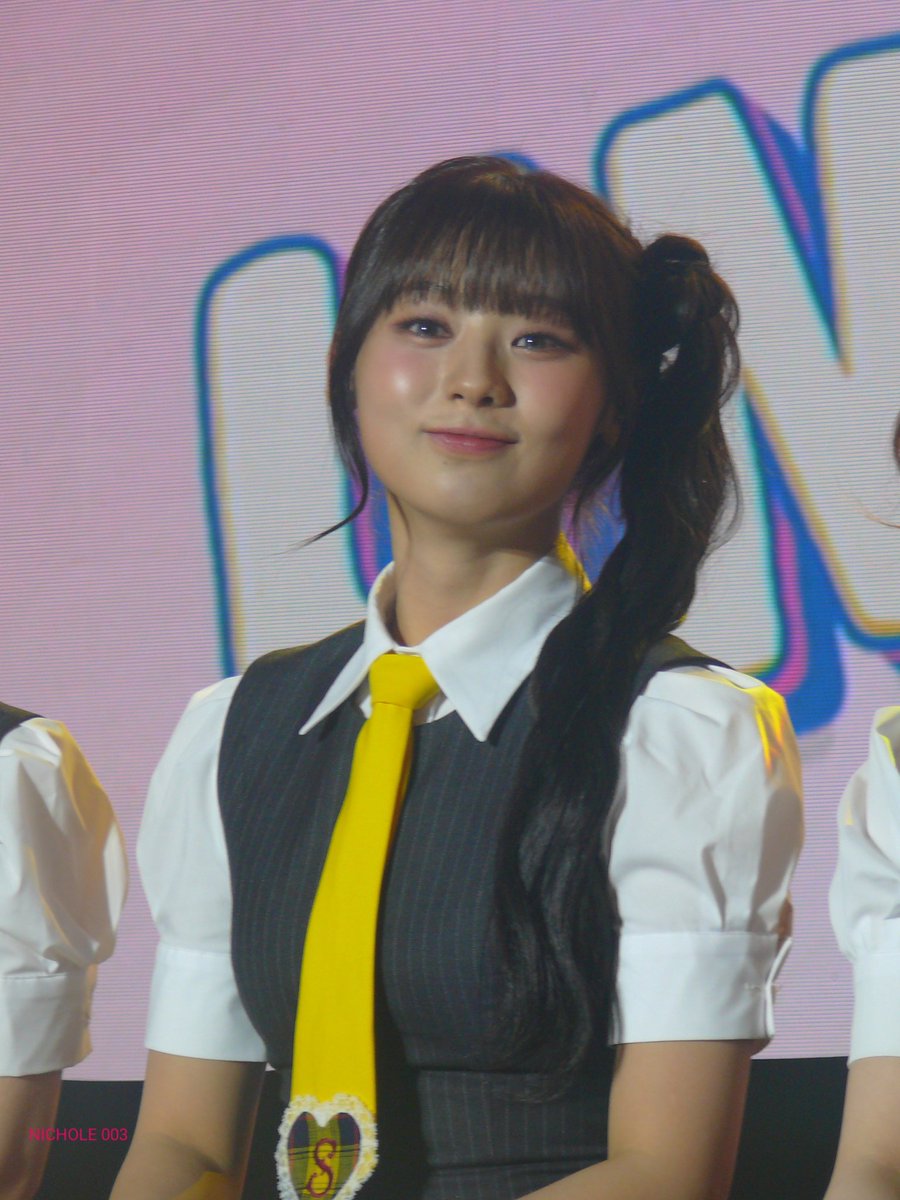 Usagi_Kurai's tweet image. 20250810 - Hyeonju
Wow, your sparkling eyes and your smiles... 💞💞💞🐿

#UNIS #유니스 #JINHYEONJU #HYEONJU #진현주