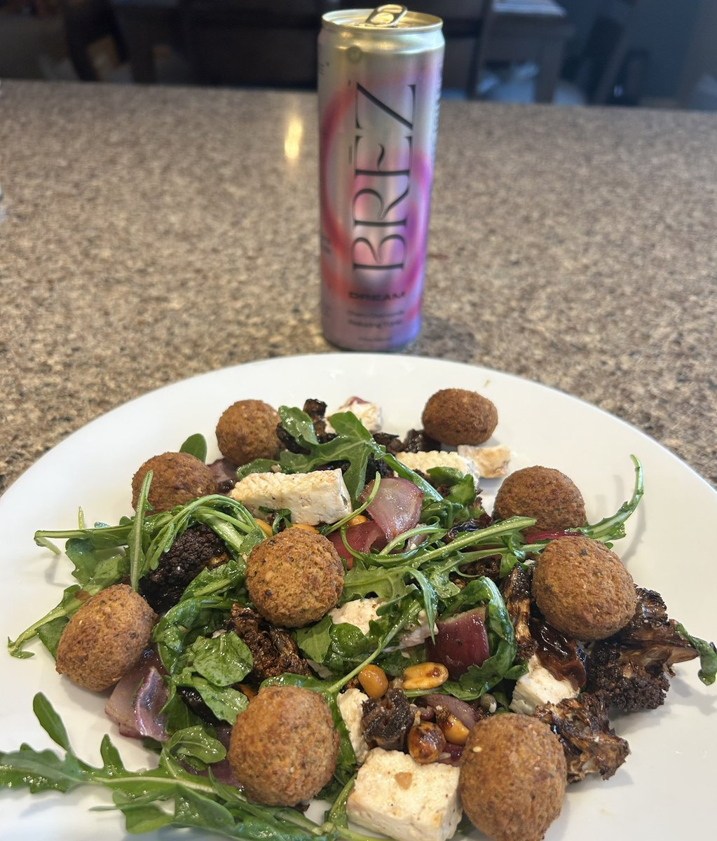 StitchyBetsy's tweet image. Roasted cauliflower, dates and feta with dill pickle falafel 🥙 #meatlessmonday #twittersupperclub