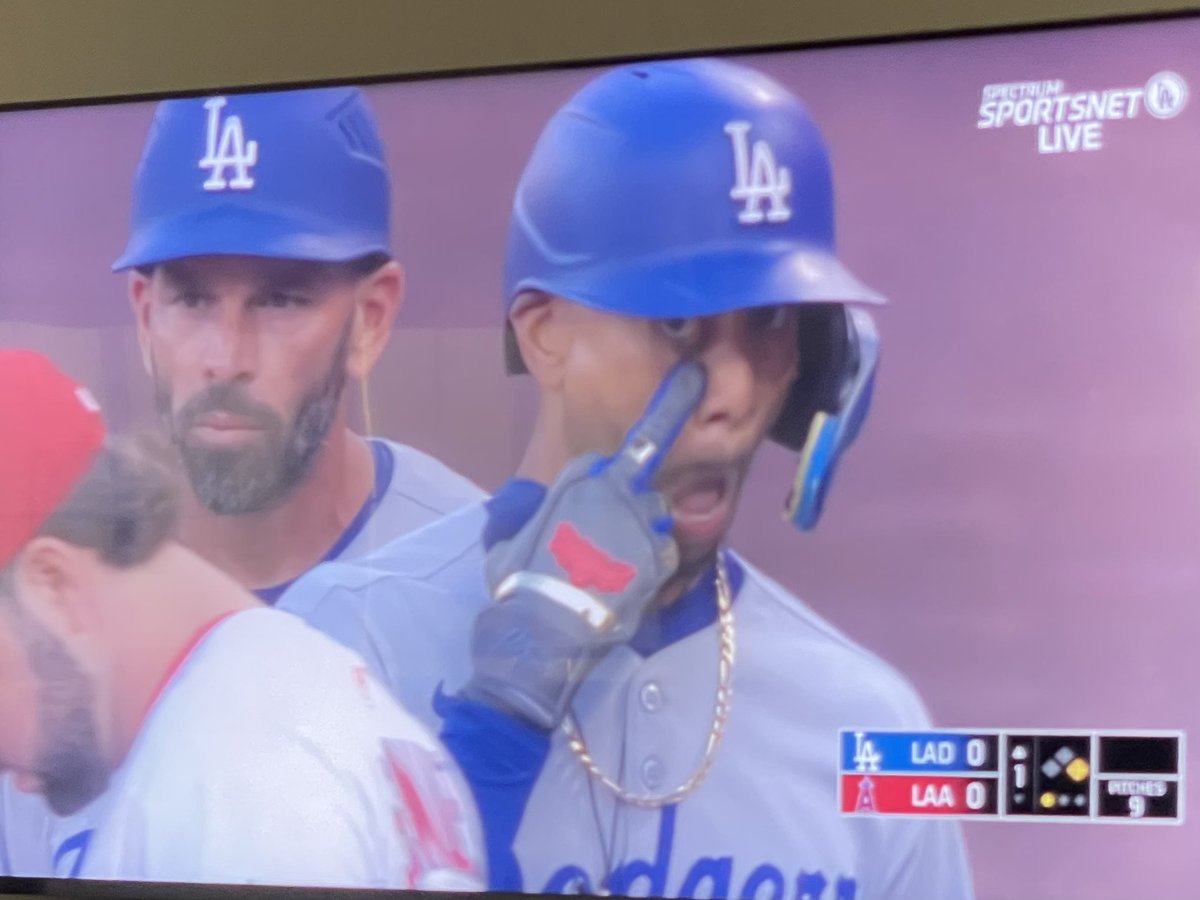 New celebration gesture?!?  😂