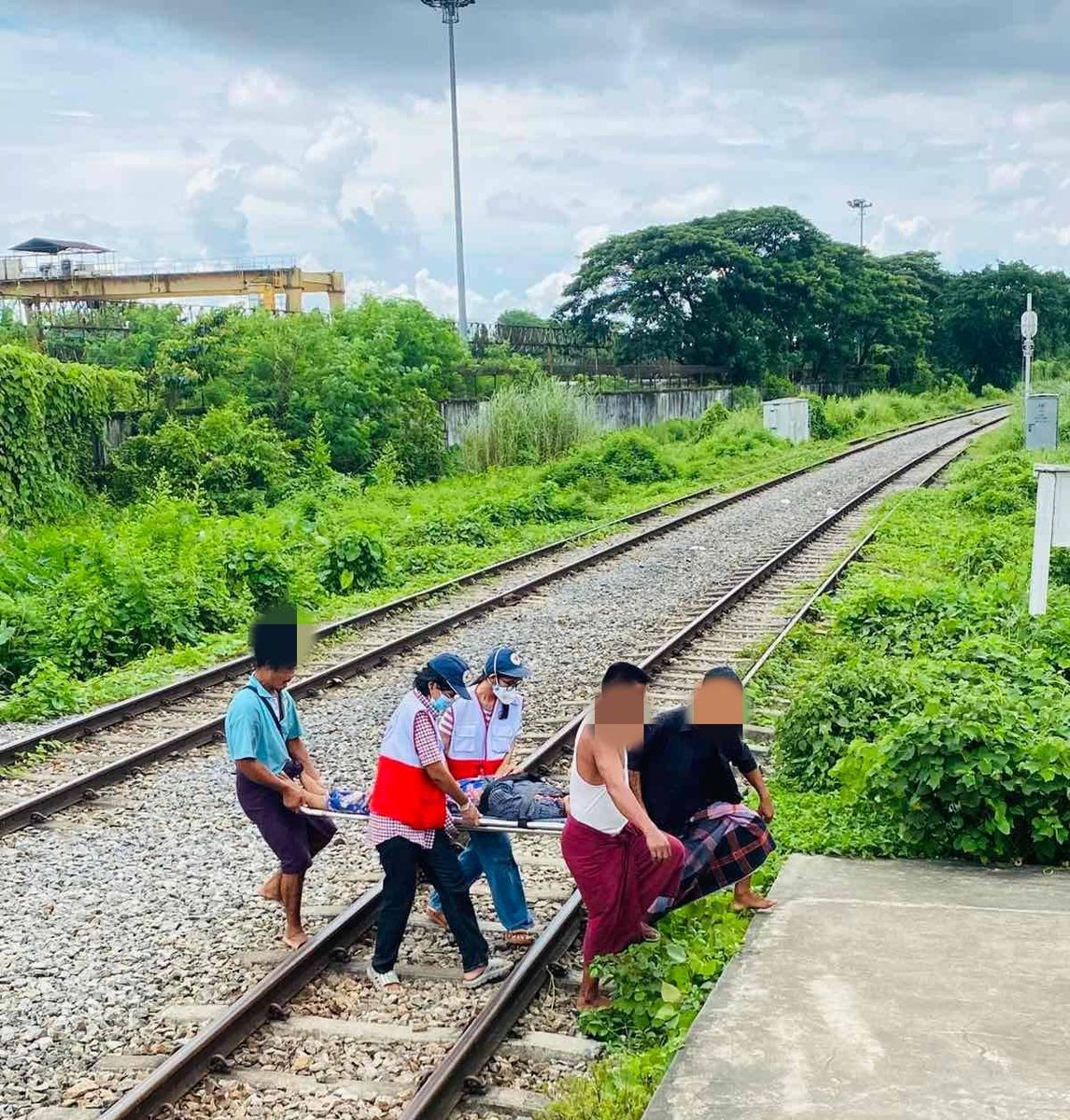 MyanmarRedCross's tweet photo. 🚑 On Aug 10, the women #RedCross team from #Insein Branch, #Yangon, provided daily ambulance support — transporting 3 patients to hospitals &amp; bringing 1 safely home to Myothit (A+B) Ward.
📍 Need 24/7 ambulance help?
📲 09250291100 | 09420234887 | 09970994829

#IYD2025 https://t.co/I6KmQMEyAU
