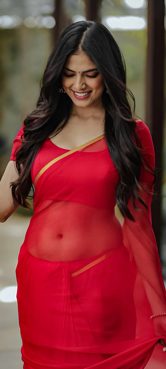 tollywood_4u's tweet photo. Malavika Mohanan ✨ #MalavikaMohanan

For more HD images and wallpapers visit https://t.co/2tYkHe8b2P https://t.co/qZ92rYoefL