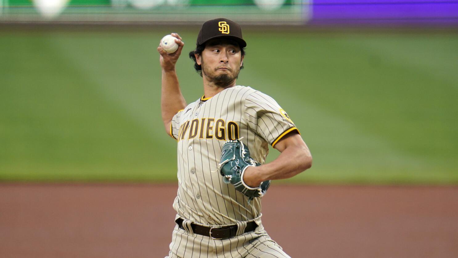 ダルビッシュ有　学生時代　写真　レア 高校野球 ホームラン 第75回センバツ大会2003総合展望