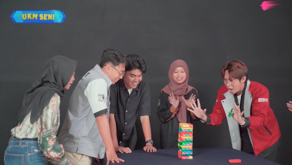Mau tau juga fun fact keempat bidang UKM sambil adu games?? 🤫

Yuk, cek keseruannya di YouTube UKM EXPO ITS!
🔗 youtube.com/@ukmexpo_its?s…