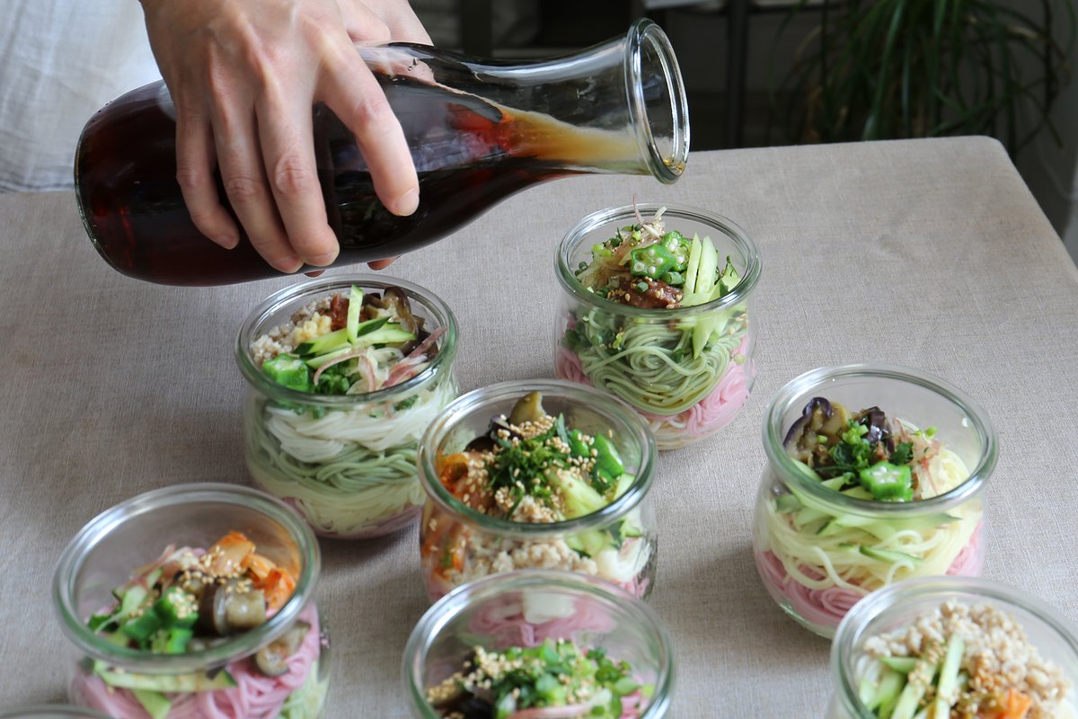 monseuil_staff's tweet image. お家に人が集まるこの時期、WECKにおそうめんを入れて出すと喜ばれること間違いなし！！
【marcs STORE本店限定】3,500円（税込）以上のご購入で送料無料！欲しかったあのアイテムを買うなら、今がチャンス！
marcs.shop/?mode=grp&amp;amp;gid=…
#weck 
#ガラスキャニスター
#そうめん
#送料無料