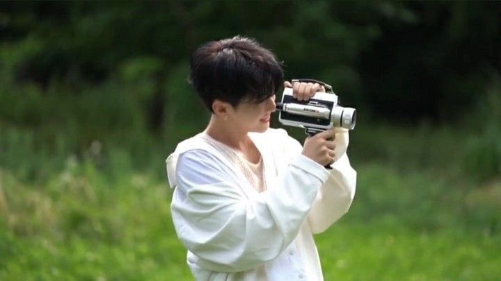 Hanniel (@enchantniel) on Twitter photo 