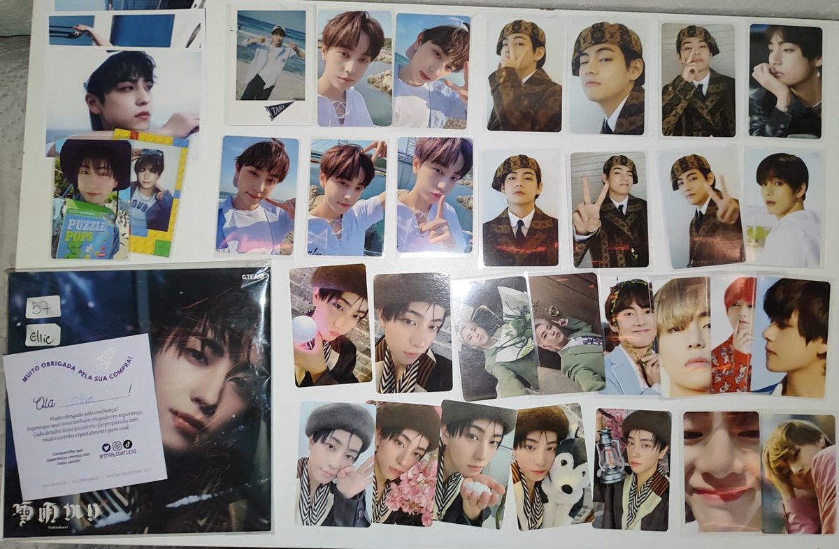 viellyi's tweet photo. Feedback SUPER positivo pra @StarlightCegs, as meninas são super compreensíveis e atenciosas, além de organizadas. Veio tudo impecavelmente embalado e com brindes, sempre que posso recomendo elas, o famoso achado collector! Muito obrigado por me ajudarem na coleção 🍓 https://t.co/IownvwuR86