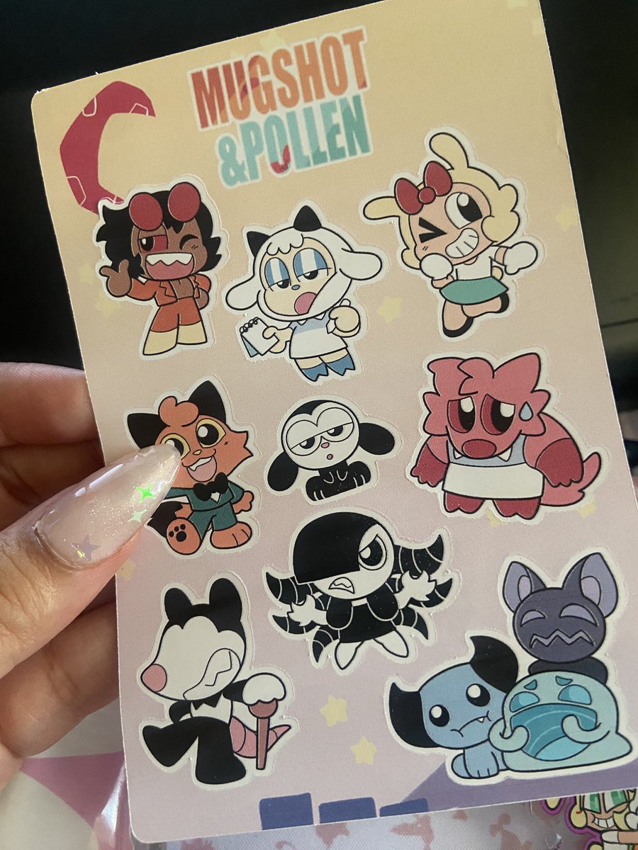 Pia🍏 @ shop update 💫 tweet media