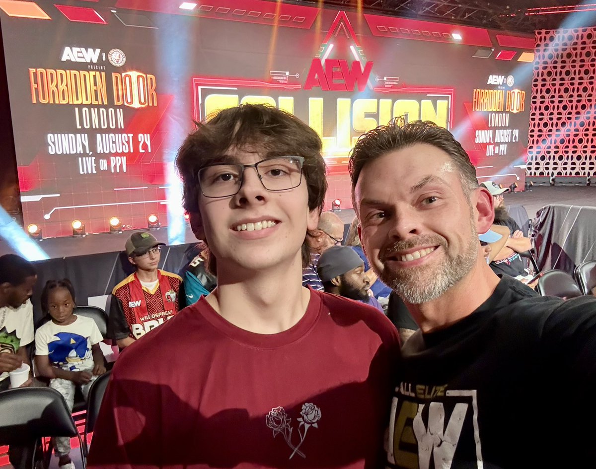 DwightFunk's tweet photo. @TonyKhan @AEWonTV @AEW An amazing show!!!!!  AEW!!  AEW!!!
My son and I loved it!!!! https://t.co/bqWYtae7Uk